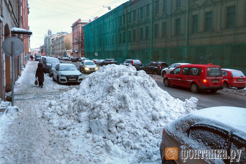 Апраксин переулок